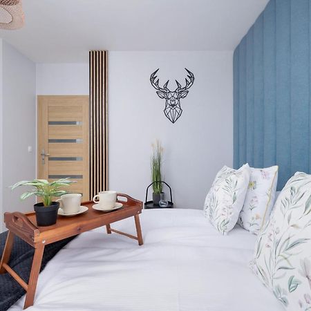 Osiedle Avia Harmonious Apartment With Balcony & Parking Cracow By Renters Prestige Cracovia Esterno foto